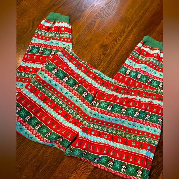 Disney Pants - Disney Mickey Christmas leggings/pants